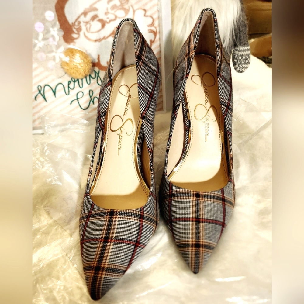 Jessica Simpson Plaid Pumps NWT sz.6.5